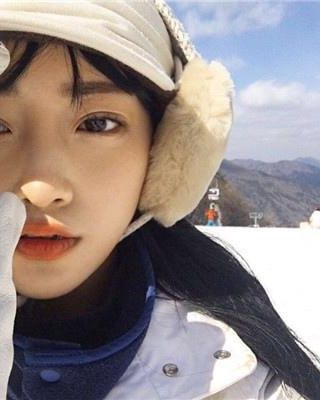 【付费短篇】再无明月作者：