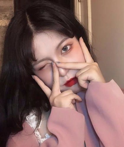 GL[1v1完结]《来做点放松的事情吧（现代,甜宠,BDSM,百合》作者：七零零七